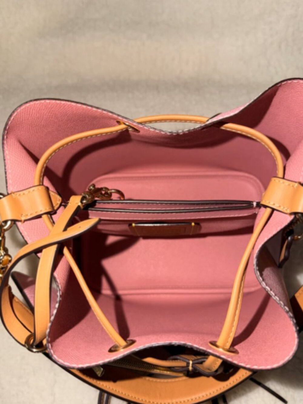 Coach Rowan Bucket Bag/Powder Pink - Picture 7 of 7